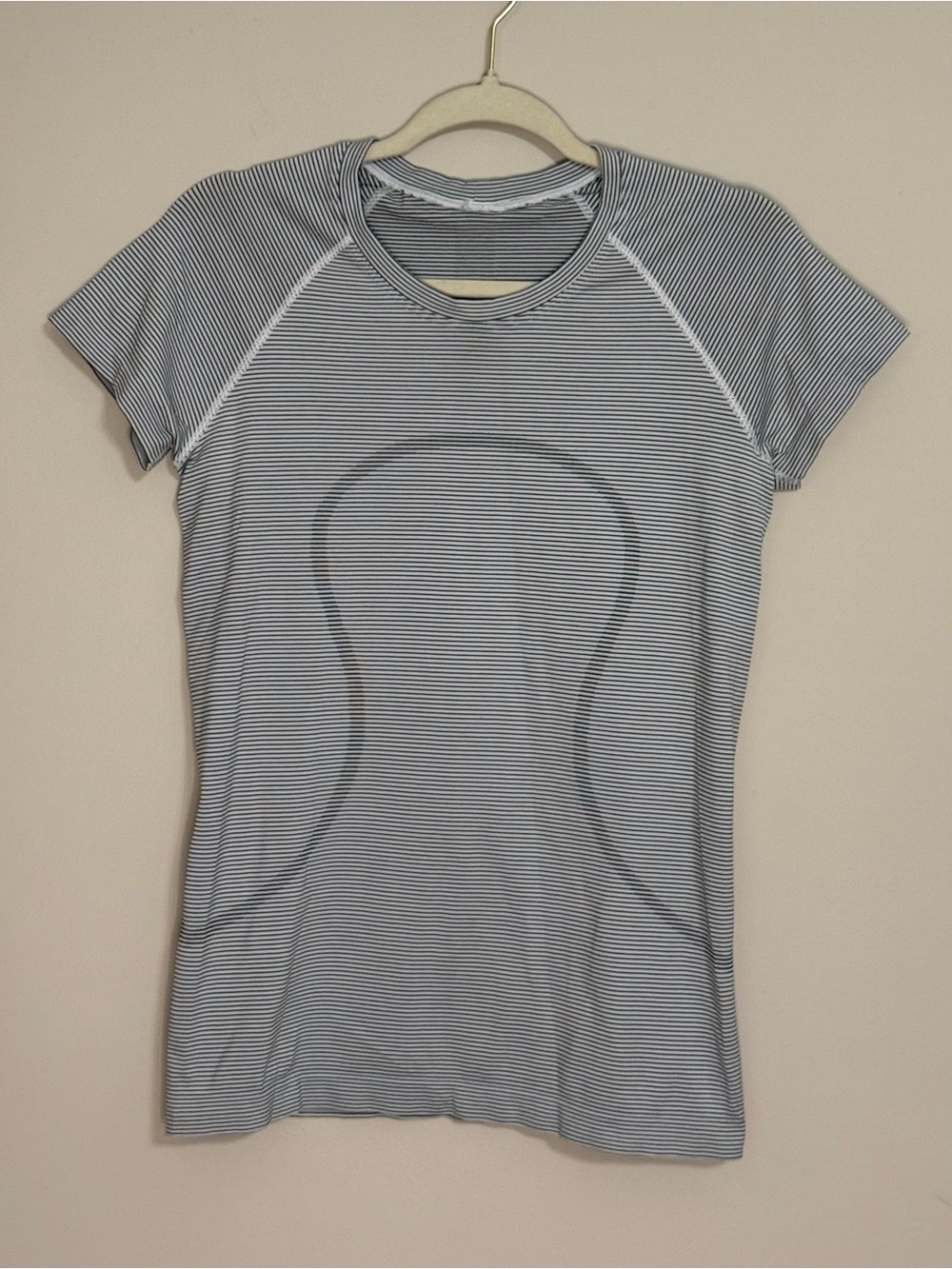 Lululemon Swiftly Tech Short Sleeve Shirt - Color: Black/White Stripe - Size: 8